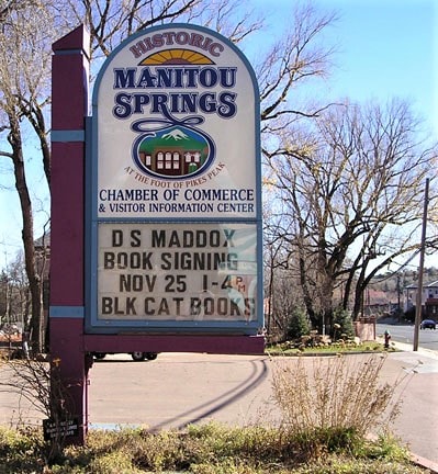 Dr. debi Story Maddox book signing in Manitou Springs, CO